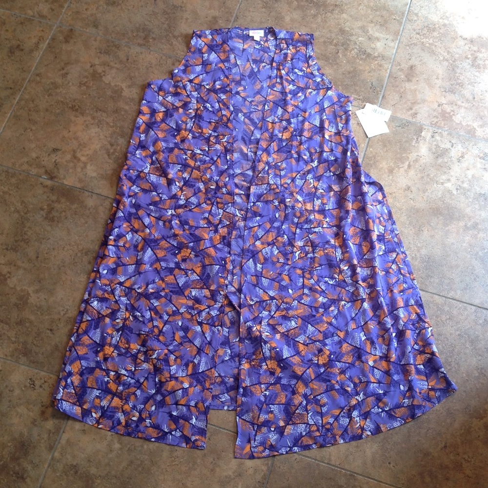 LuLaRoe Joy Size M. NWT!
